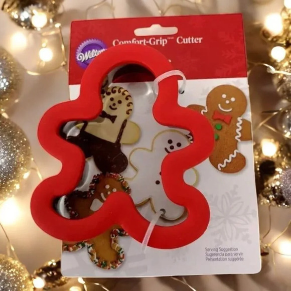 Wilton Original Comfort Grip Cookie Cutter Gingerbread Man  New - Picture 1 of 6
